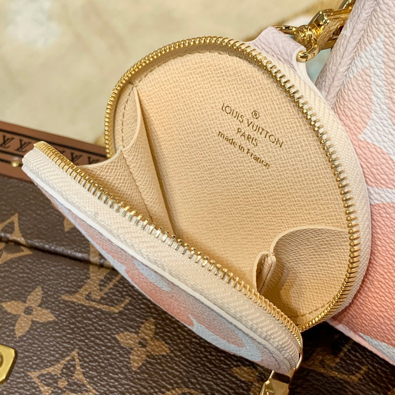 LOV - Luxurious Totes - 2447