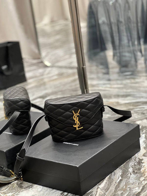 Luxurious Totes - Latest - 7917
