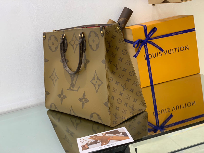 LOV - Luxurious Totes - 2566