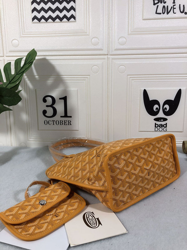 Lux-Totes - GOD Bags - 243
