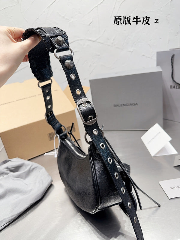 Luxurious Totes - BGA2 Bags - 221