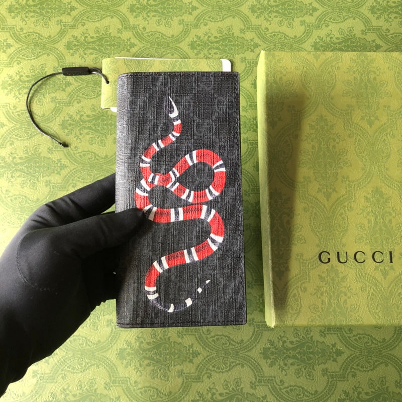GUI - Luxurious Totes - 192