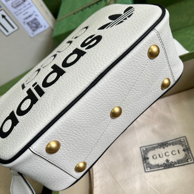 GUI - Luxurious Totes - 381