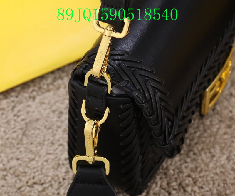 GC - Shoulder - 2911