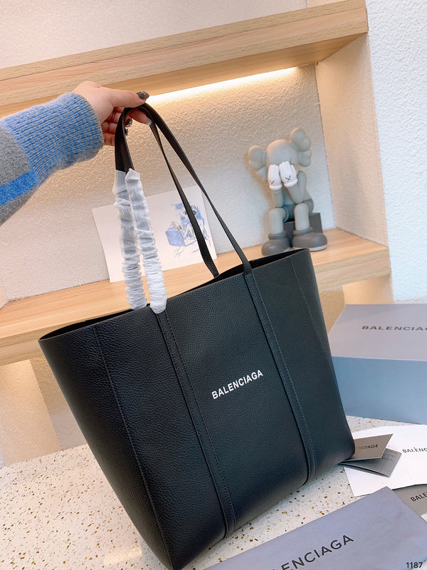 Luxurious Totes - BGA2 Bags - 306