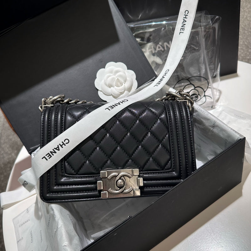 Luxurious Totes - CNL3 Bags - 052