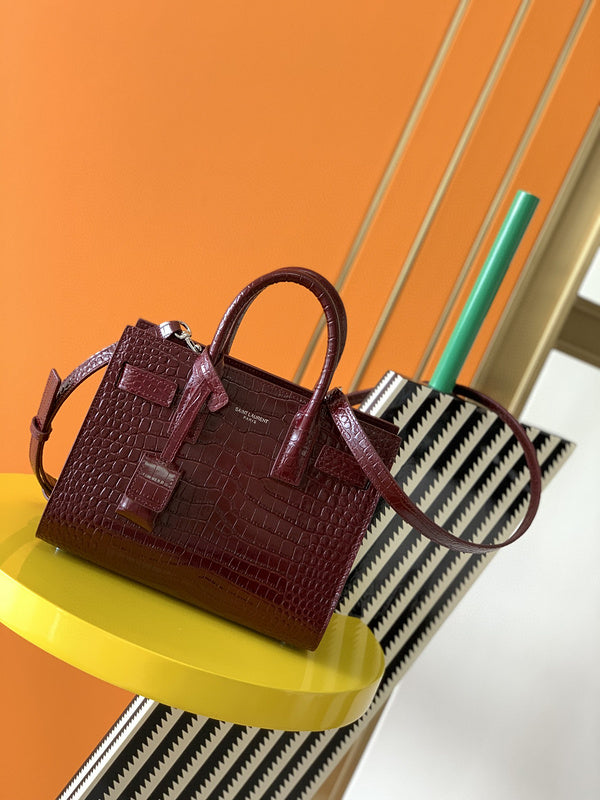 Luxurious Totes - Latest - 8869