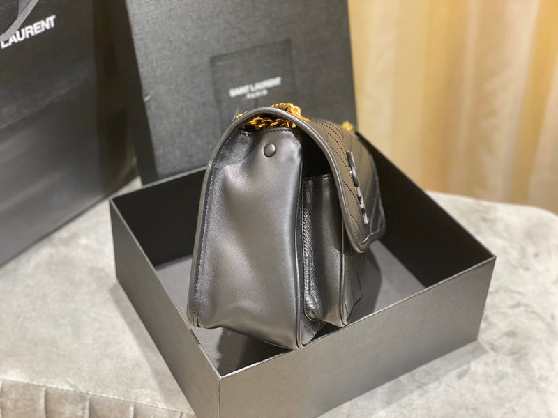 Luxurious Totes - Latest - 8284