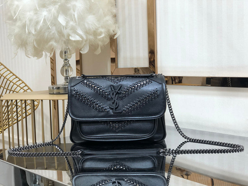 Luxurious Totes - Latest - 9120