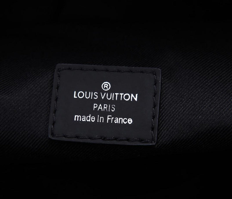 LOV - Luxurious Totes - 2696