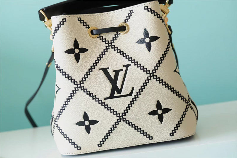 Lux-Totes - LOV Bags - 1026
