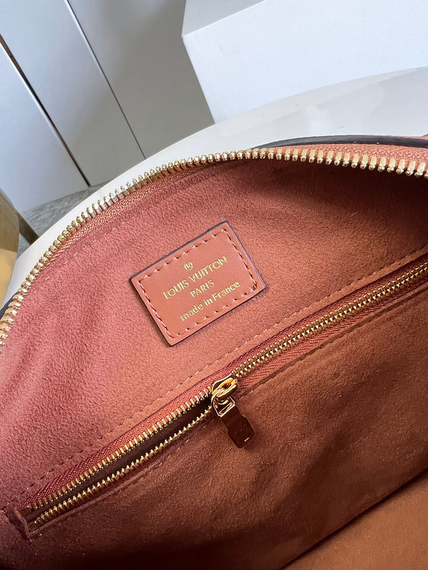 LOV - Luxurious Totes - 1163