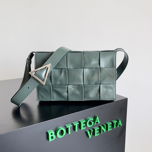 Luxurious-Totes - BV Bags - 1589