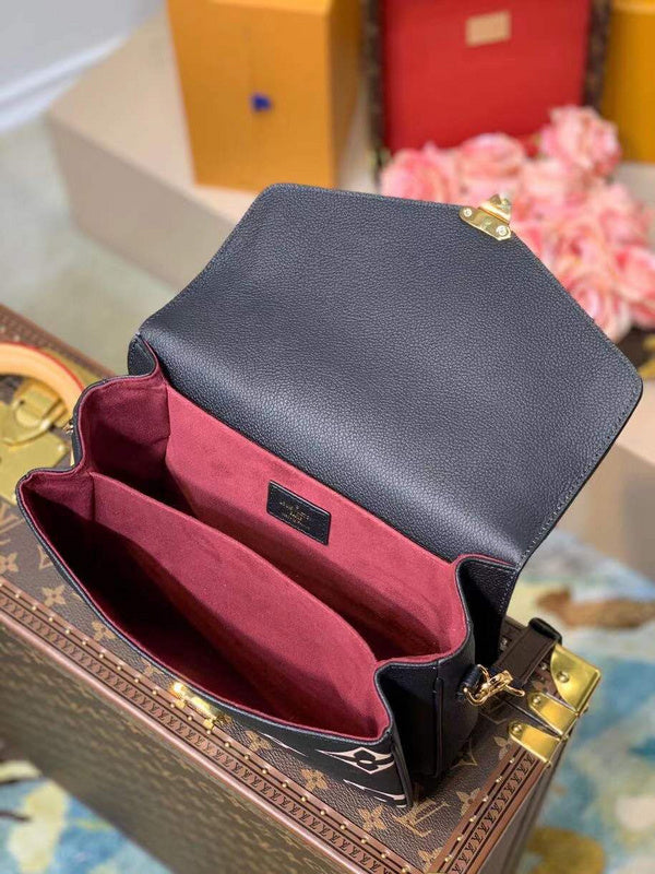 LOV - Luxurious Totes - 2470