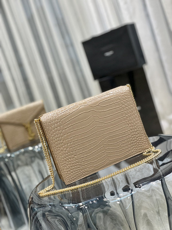 Luxurious Totes - Latest - 8916