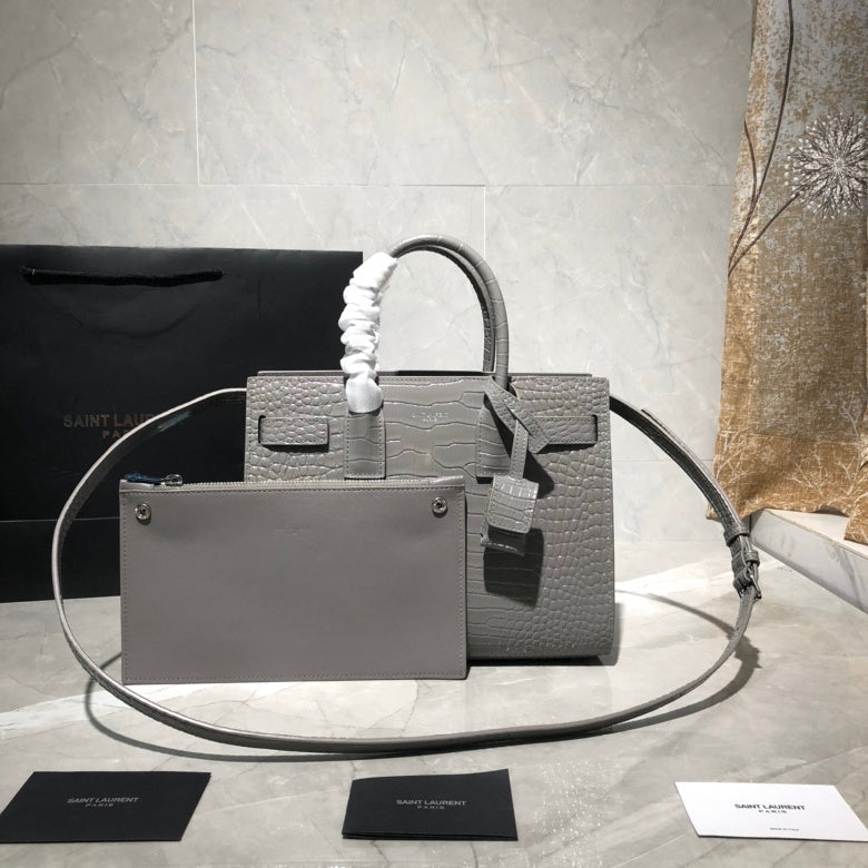 Luxurious Totes - Latest - 9483