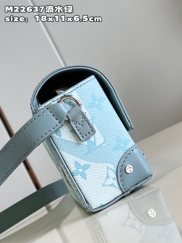 LOV - Luxurious Totes - 016