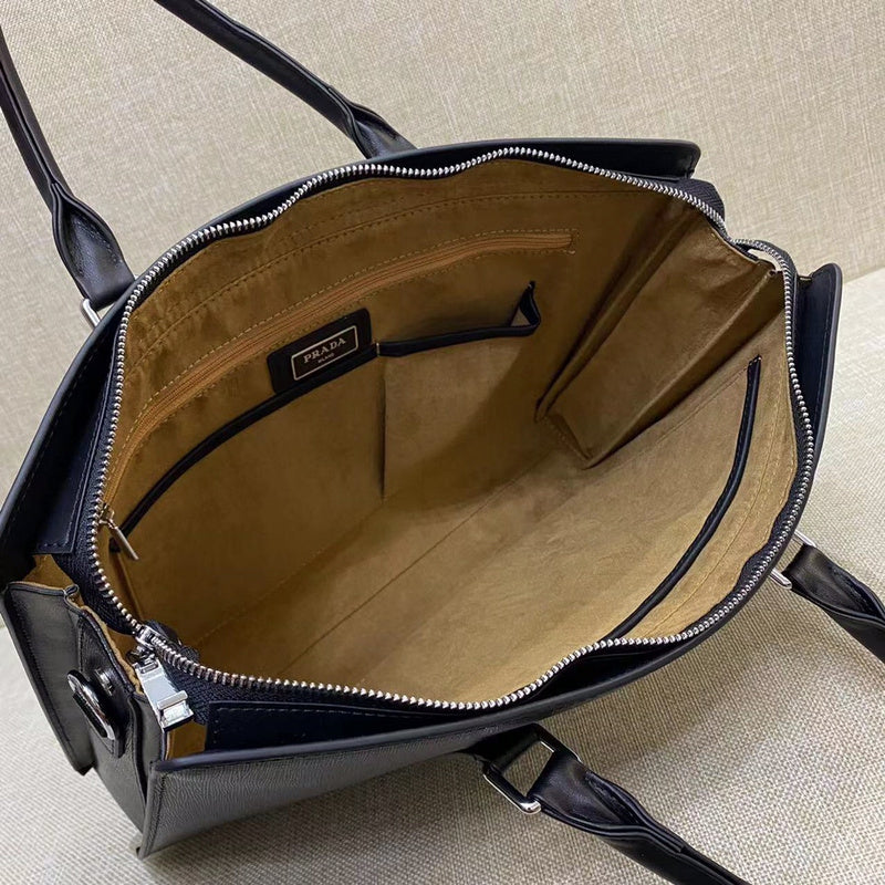 PDA - Luxurious Totes - 158