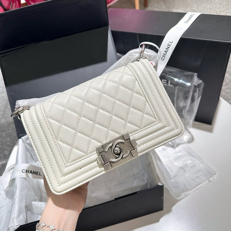 Luxurious Totes - CNL3 Bags - 052