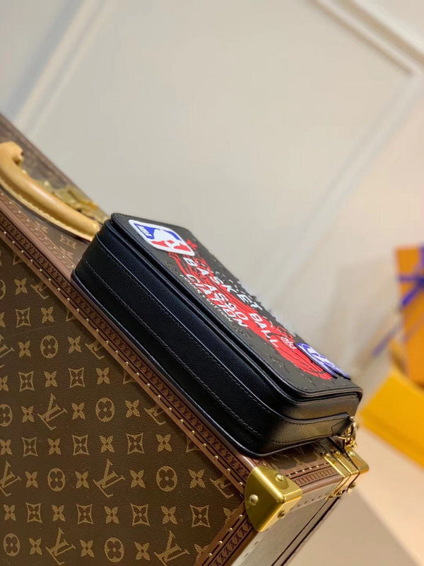 LOV - Luxurious Totes - 1696