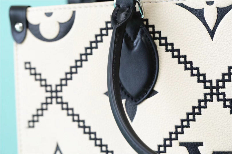 Lux-Totes - LOV Bags - 1021