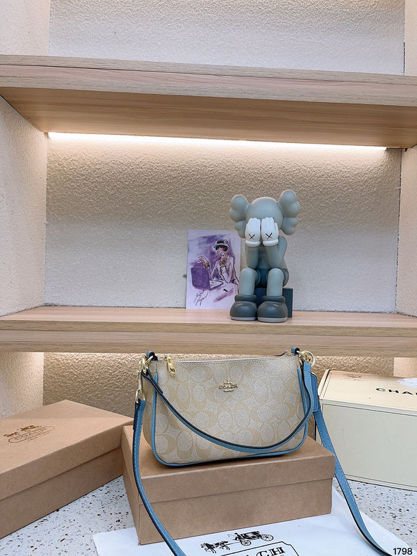 Luxurious Totes - CCH2 Bags - 025