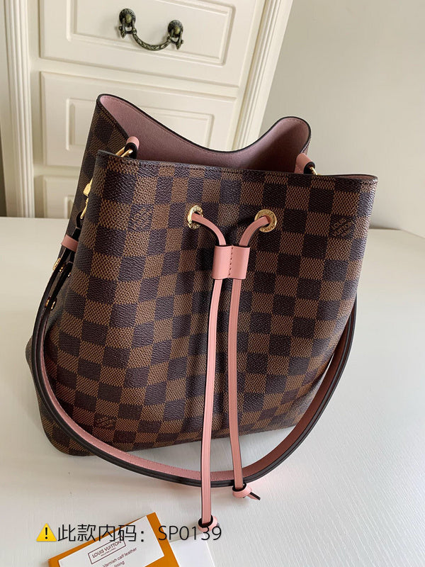 Luxurious Totes - Latest - 9763