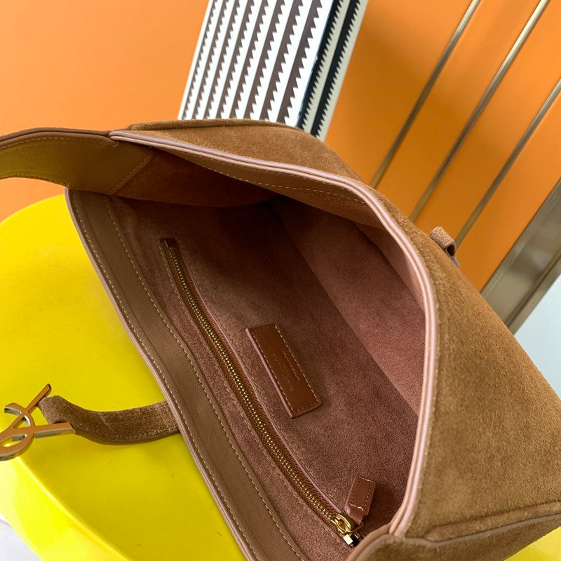 Luxurious Totes - Latest - 8099