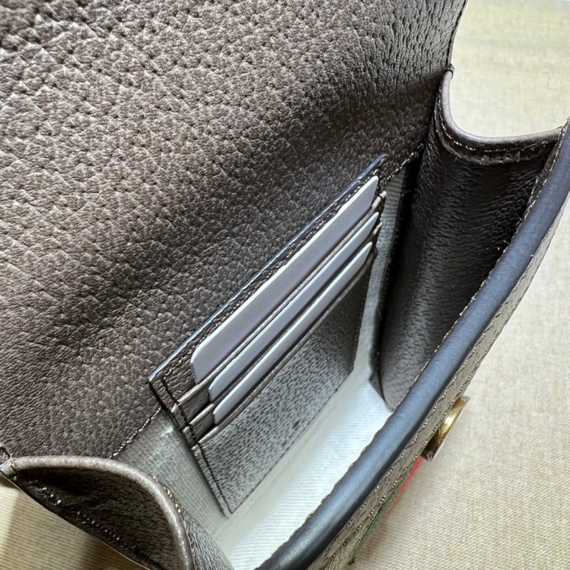 GUI - Luxurious Totes - 399