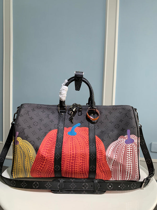 LOV - Luxurious Totes - 356