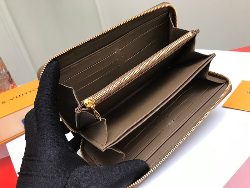 Luxurious Totes - Latest - 800