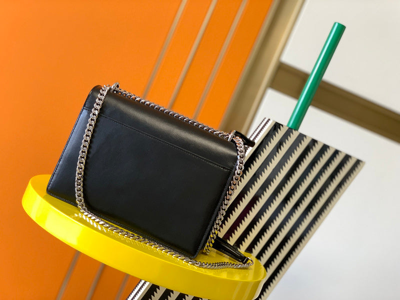 Luxurious Totes - Latest - 8611