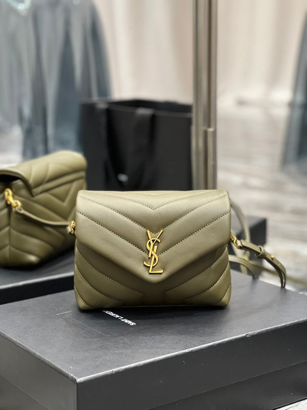 Luxurious Totes - Latest - 8303