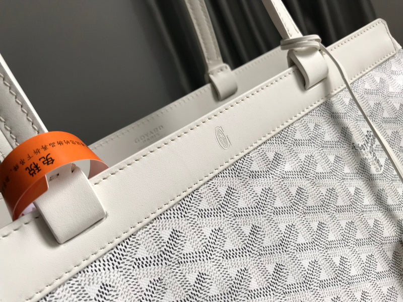 Lux-Totes - GOD Bags - 231
