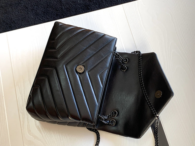 Luxurious Totes - Latest - 8895