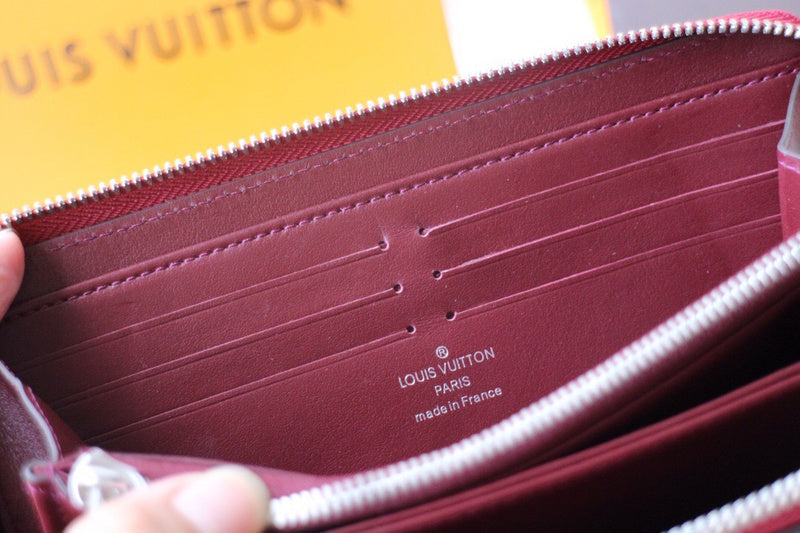 Luxurious Totes - Latest - 877