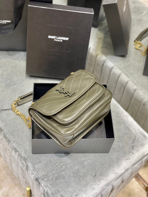 Luxurious Totes - Latest - 8288