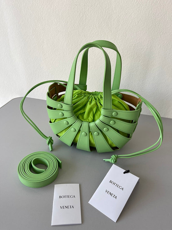 Luxurious Totes - Latest - 7047