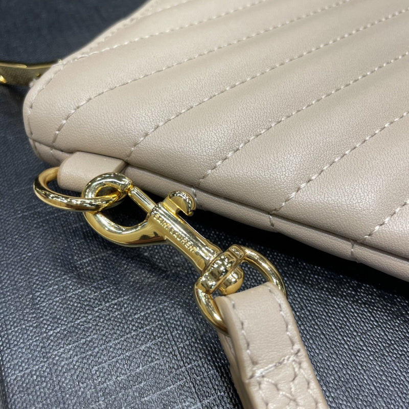 Luxurious Totes - Latest - 8955