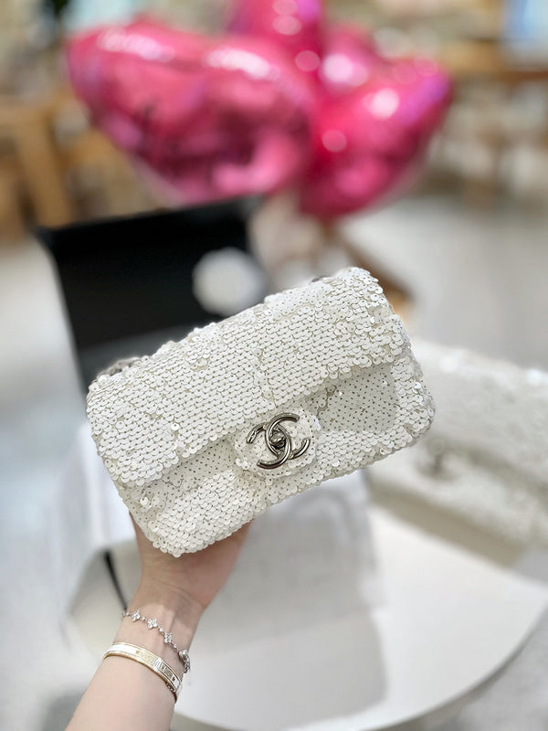 Luxurious Totes - CNL3 Bags - 105
