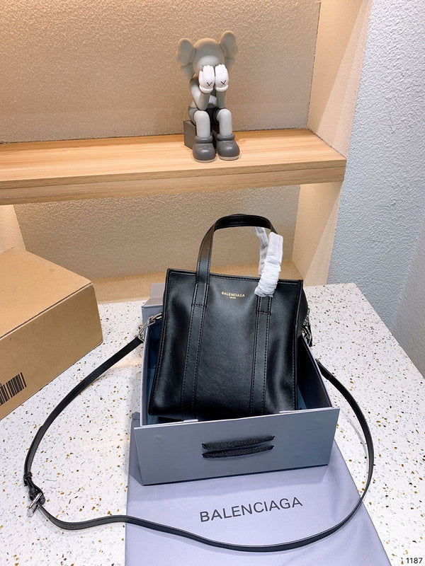 Luxurious Totes - BGA2 Bags - 235