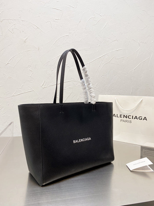 Luxurious Totes - BGA2 Bags - 273