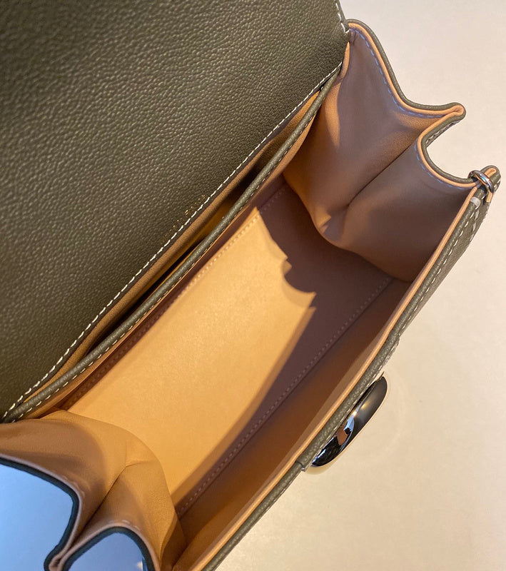 Luxurious Totes - Latest - 6183