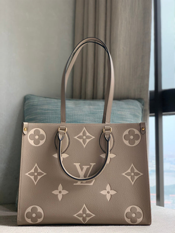 LOV - Luxurious Totes - 1022
