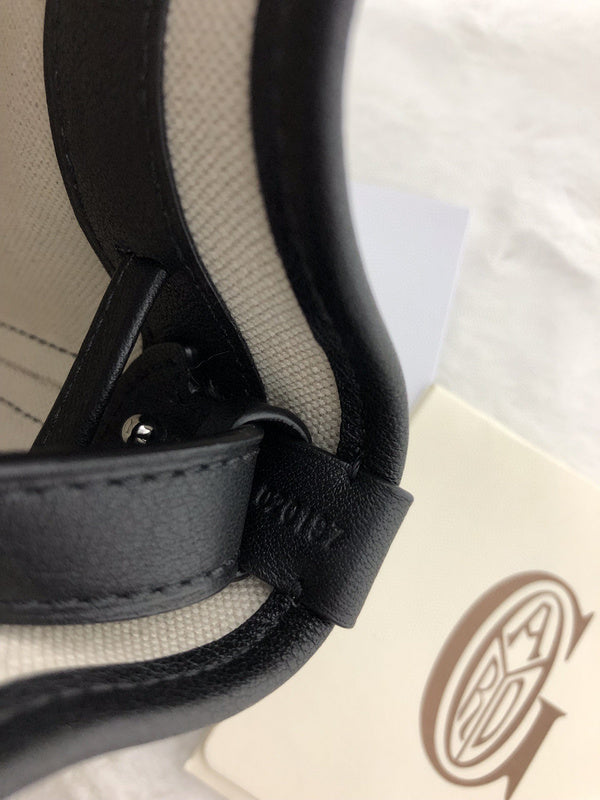 Lux-Totes - GOD Bags - 175