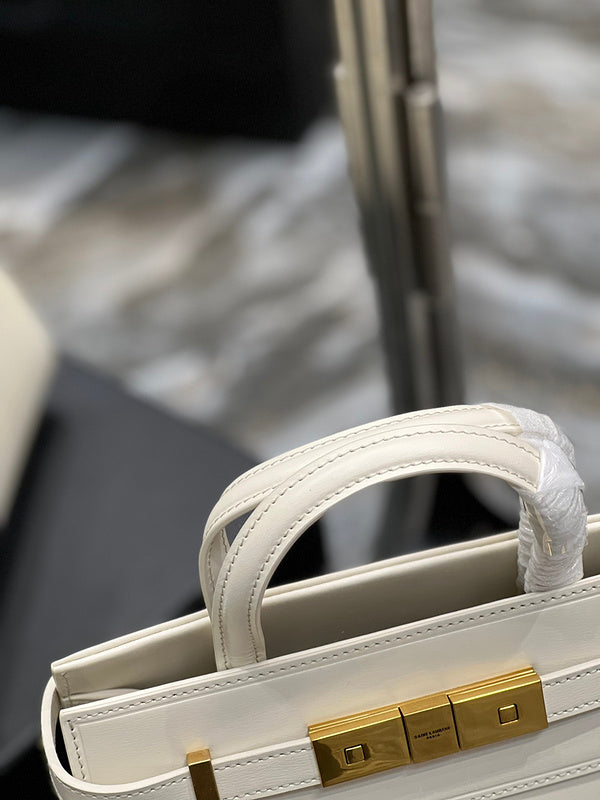 Luxurious Totes - Latest - 8249