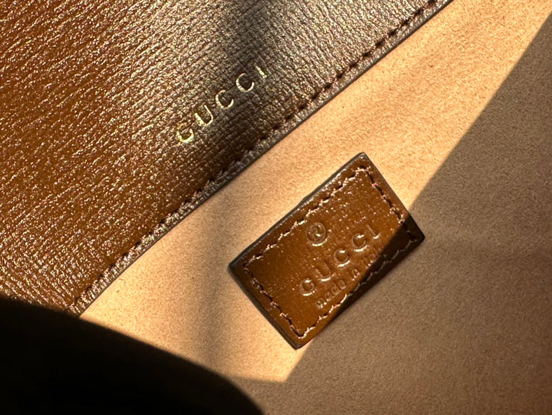 GUI - Luxurious Totes - 015