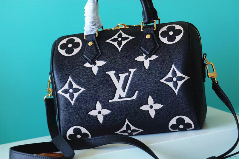 Lux-Totes - LOV Bags - 1219