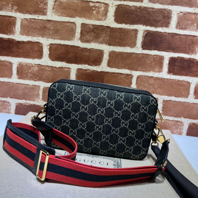 GUI - Luxurious Totes - 042