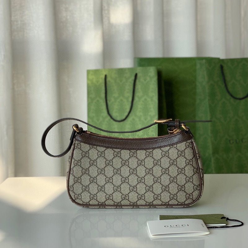 GUI - Luxurious Totes - 660